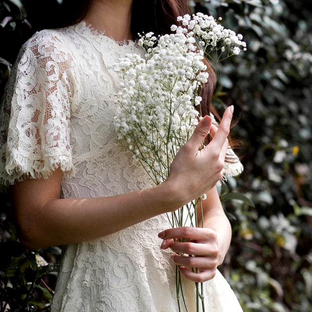 Realistic White Artificial Flowers