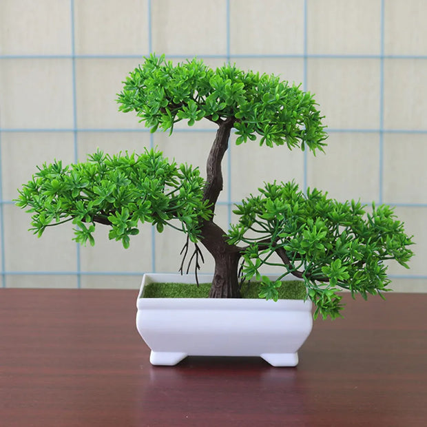 Lifelike Bonsai Decor