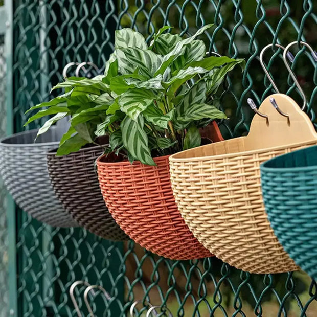 Exquisite Wall-mounted Flower Pot