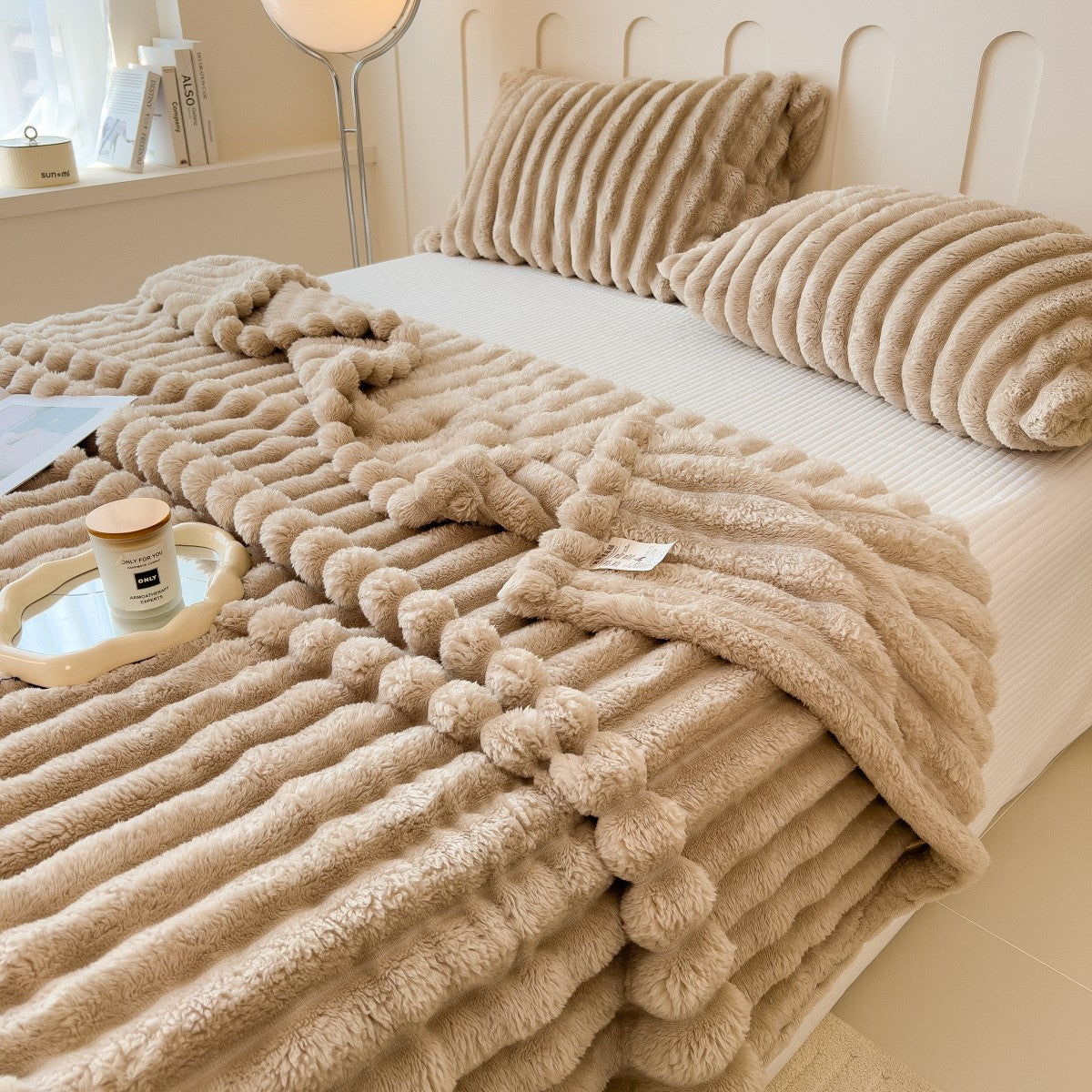 50% OFF TODAY | FluffyWrap™ | Cozy Bed Cover Plush Blanket