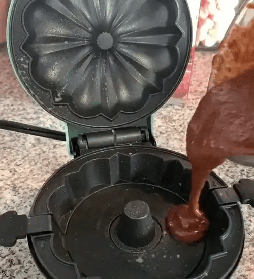 50% OFF TODAY  Bundtzy™ - Mini Bundt Maker