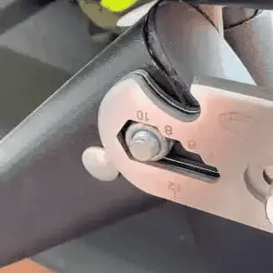 1 + 1 FREE TODAY  ToolTitan™ - All-in-one pocket knife for every task!